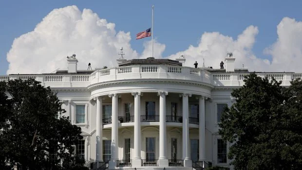 The Green Revolution on the White House Roof: The Return of Solar Panel